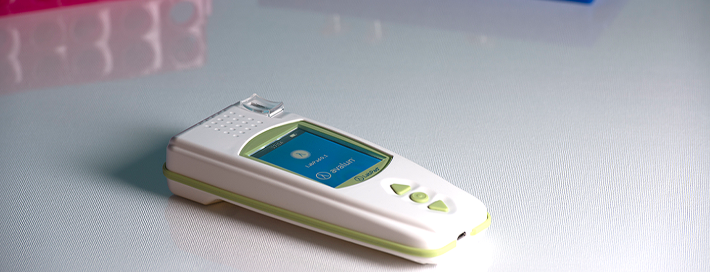 L'appareil de mesure INR au laboratoire L'appareil de mesure INR connecté au laboratoire