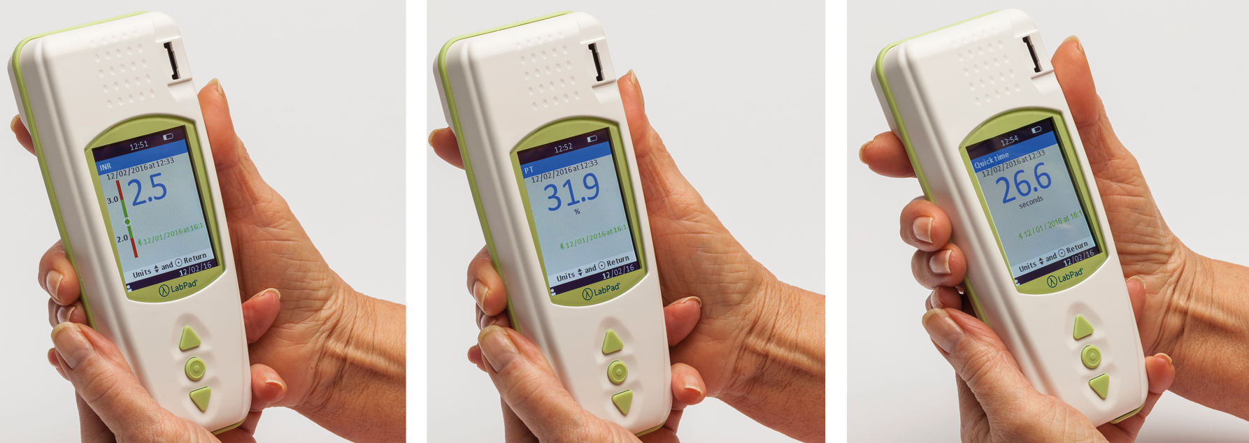 Trois résultats avec l'appareil de mesure INR L'appareil de mesure INR LabPad® affiche trois résultats de valeurs de coagulation